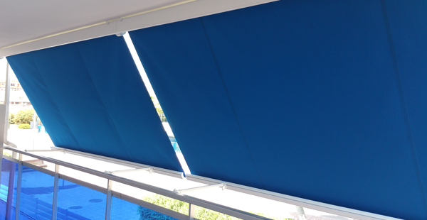VidaXL Toldo lateral de balcón azul 165x250 cm